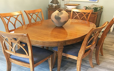 Refinishing-Dining-Table Refinishing-Dining-Table